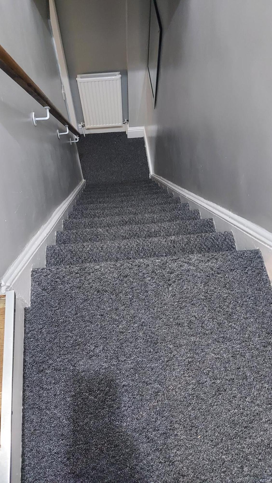 שפילד Hilltop Place Suites Near Meadowhall מראה חיצוני תמונה