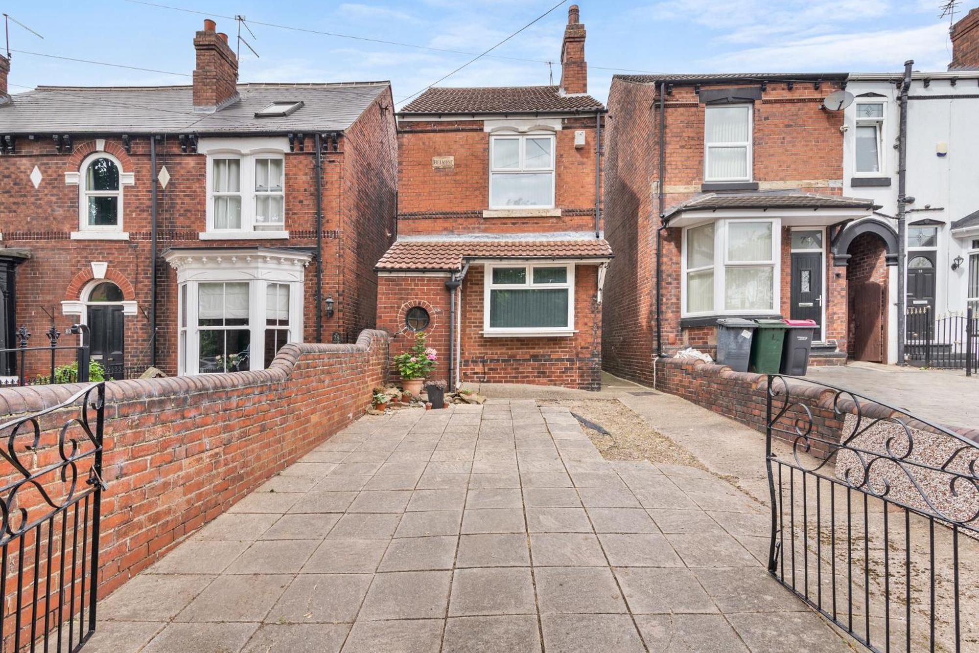 שפילד Hilltop Place Suites Near Meadowhall מראה חיצוני תמונה